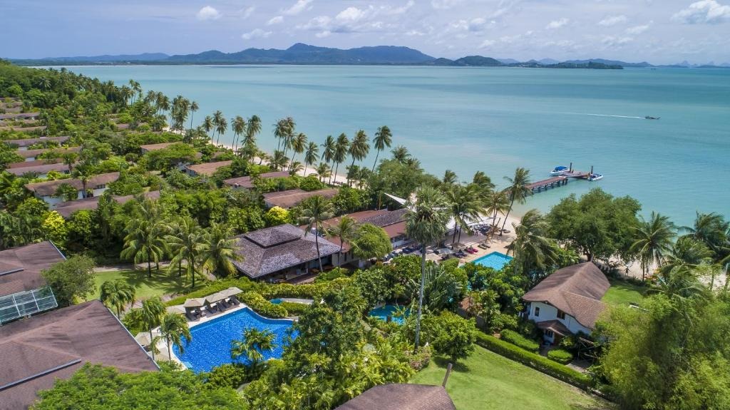 The Village Coconut Island Beach Resort - Panoramic bay and private pier